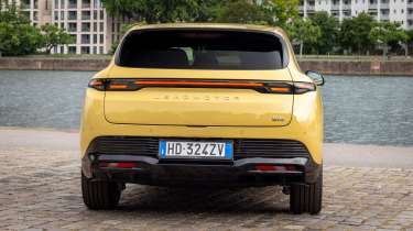 Leapmotor B05 - full rear