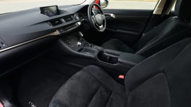 Lexus CT 200h interior