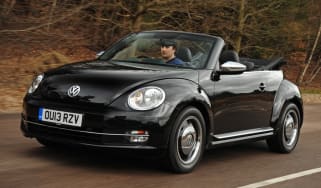 VW Beetle Cabriolet 50s front tracking