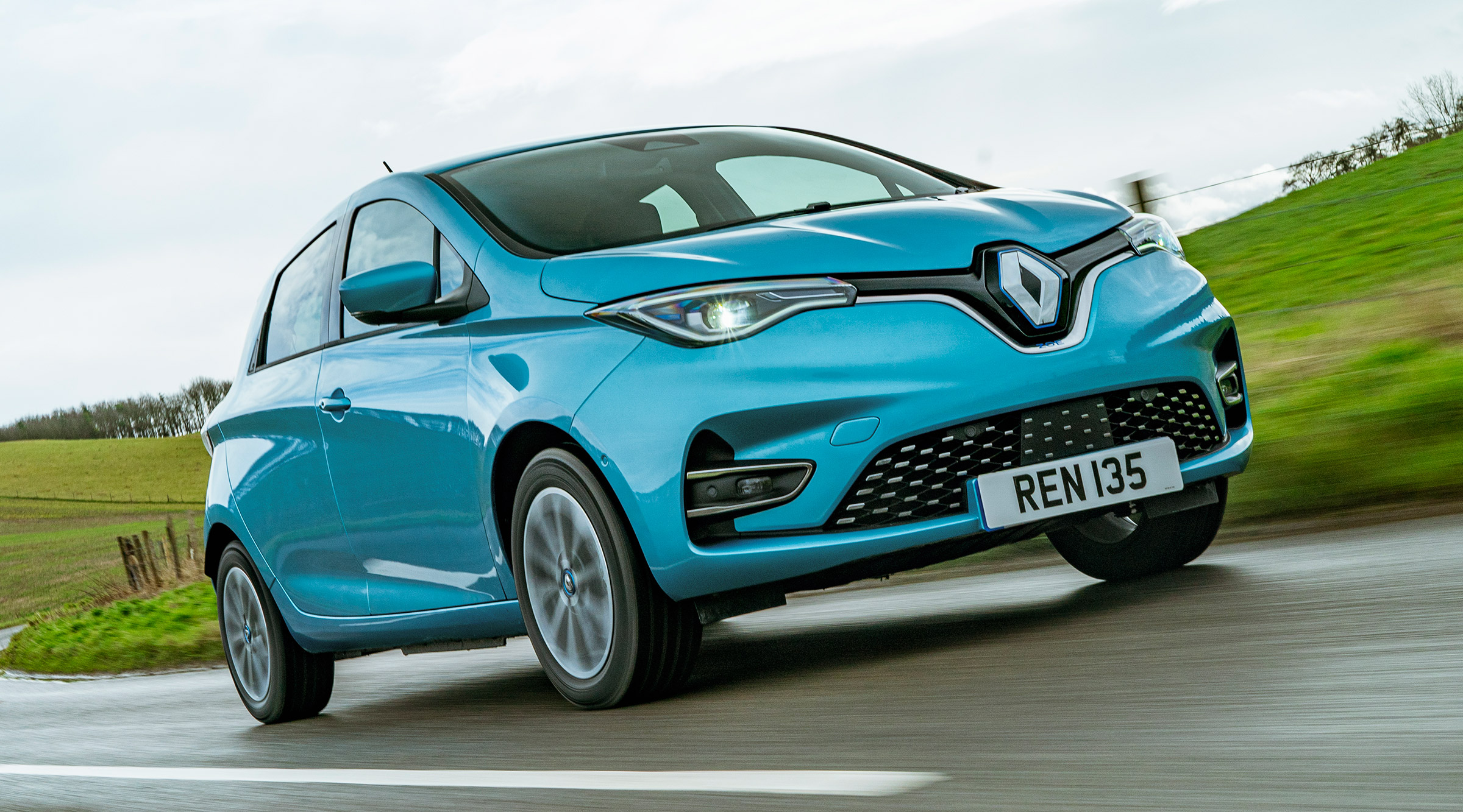 Renault ZOE review | Auto Express
