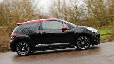 Citroen DS3 Red Edition panning