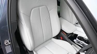 Audi A5 Avant TDI quattro S Line - seats