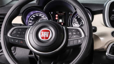 Fiat 500X - steering wheel