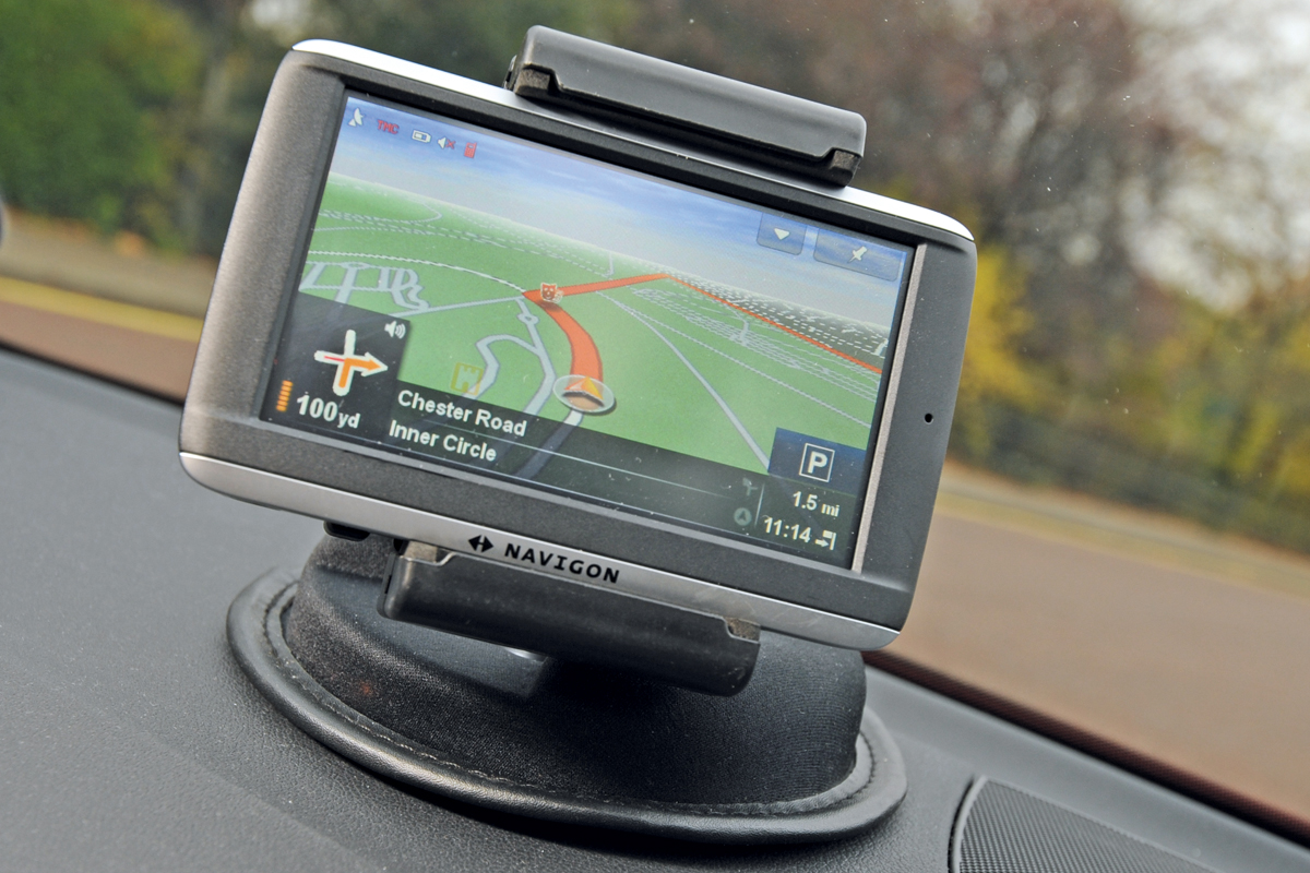 Auto 1 Sat Nav Holder Products Auto Express