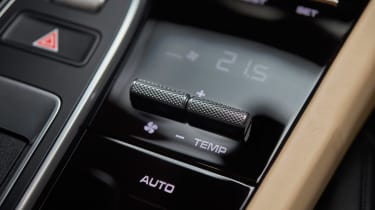 Porsche Cayenne - temperature controls