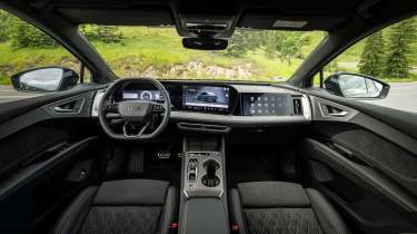 Audi Q4 e-tron Sportback - cabin