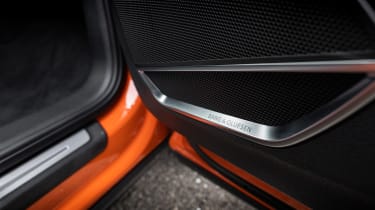 Audi Q3 Sportback - sill