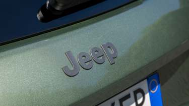 Jeep Avenger 2026 facelift badge 2
