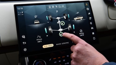 Range Rover - infotainment screen