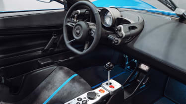 Gordon Murray Automotive T.33 Spider - interior