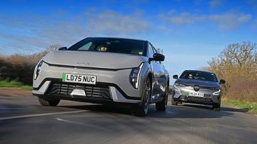 Kia EV4 and Renault Megane - front tracking