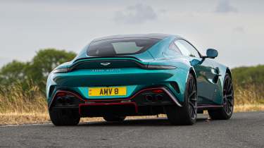 Aston Martin Vantage S - rear cornering