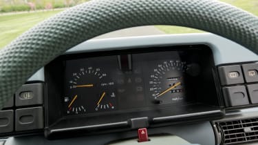 Land Rover Discovery Mk1 - dashboard