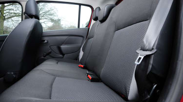 Dacia Sandero 1.5 dCi Ambiance rear seats