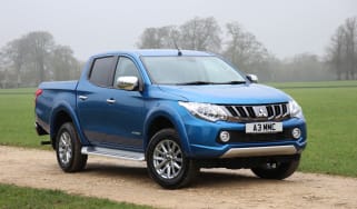 Mitsubishi L200 pick-up gains towing capacity - front