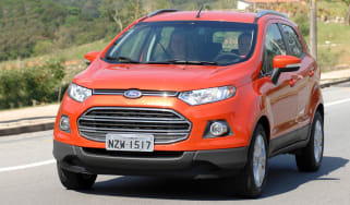 Ford EcoSport 2.0L front action