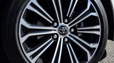 Toyota Corolla - wheel