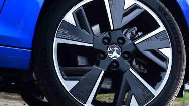 Vauxhall Astra Electric - alloy wheel