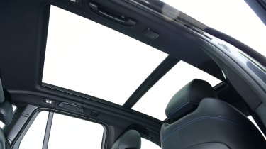 BMW iX3 sunroof