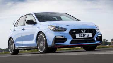 Used car hunter: Hyundai i30 N front tracking 