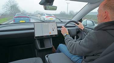 Winter range test - Tesla driving