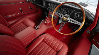 Jaguar Classic E-Type Reborn interior