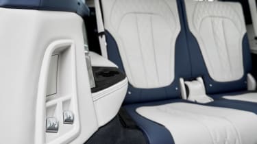 BMW X7 spy shot - seats