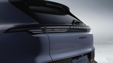 Porsche Cayenne Electric S - rear lights