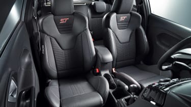 Ford Fiesta ST200 - front seats