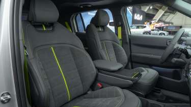Kia EV3 GT - seats