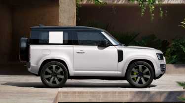 Land Rover Defender Vertex - side static