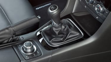 Mazda 6 Tourer gear lever