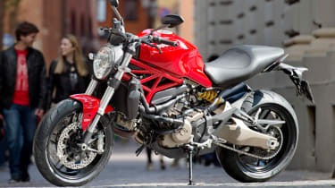 Ducati Monster 821 review - red in town