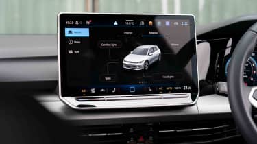 Volkswagen Golf - car settings screen