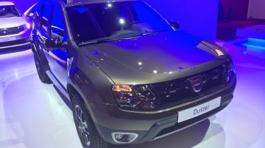 Dacia Duster Paris front three quarter