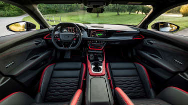 Audi RS e-tron GT - cabin