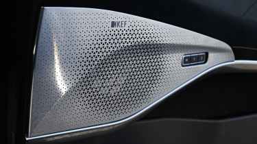Lotus Emira - speakers