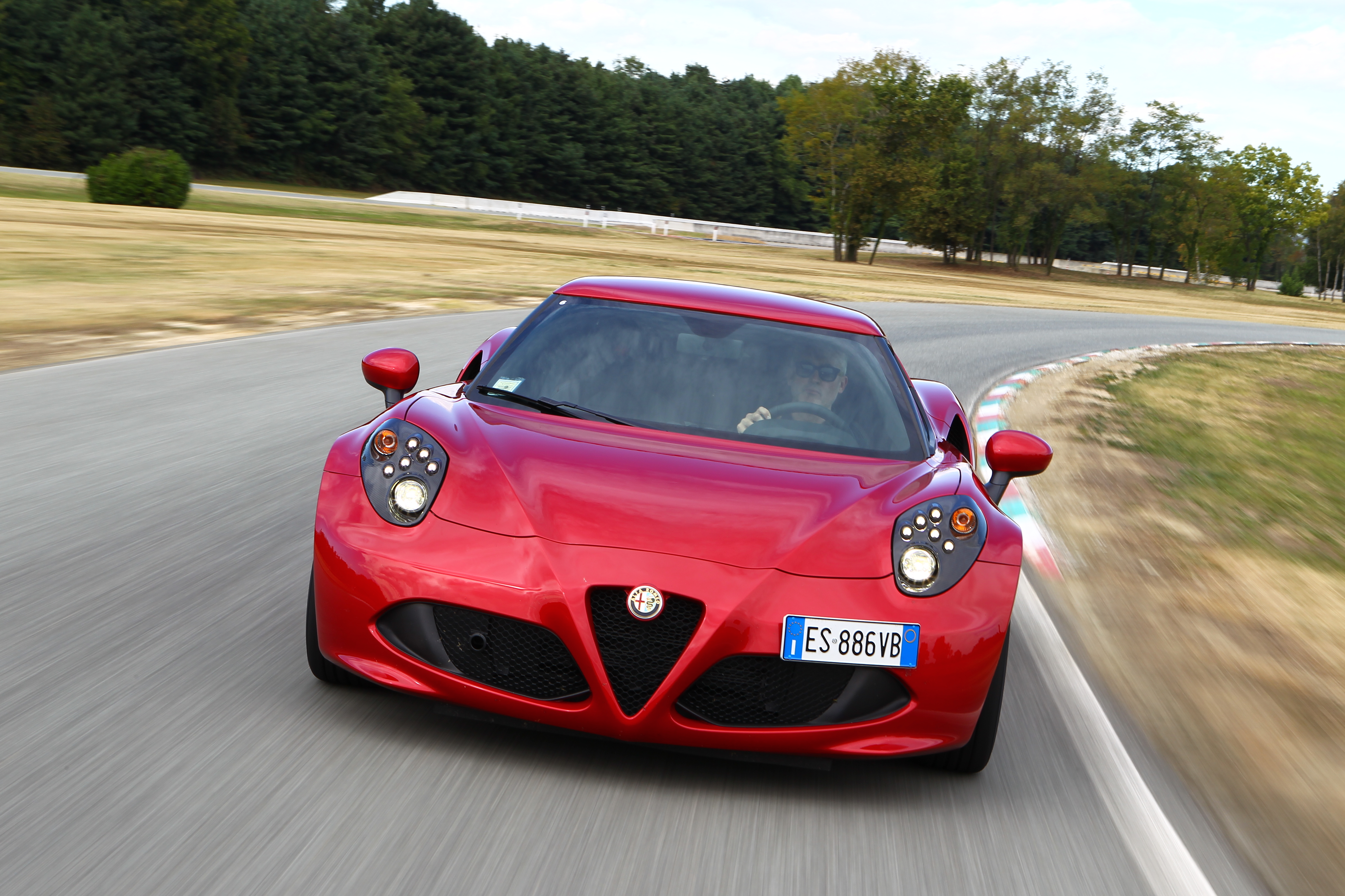 Alfa romeo 4c характеристики