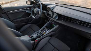 Audi A3 facelift - cabin