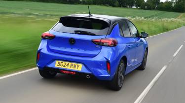 Vauxhall Corsa - rear tracking