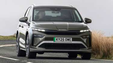 Skoda Enyaq - front cornering