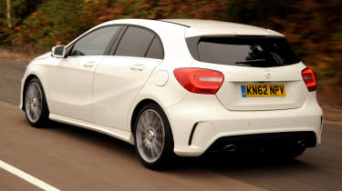 Mercedes A250 rear tracking