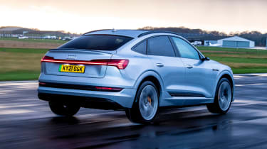 Audi e-tron Sportback - rear