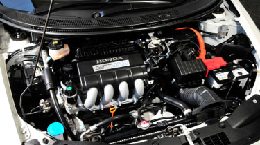 Honda CR-Z coupe under the bonnet