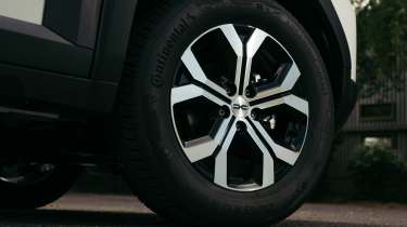 Dacia Duster Cargo - wheel