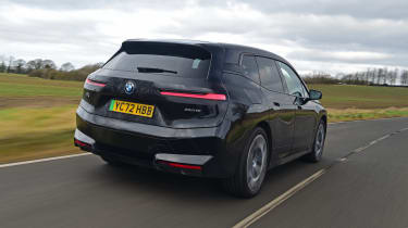 BMW iX - front tracking