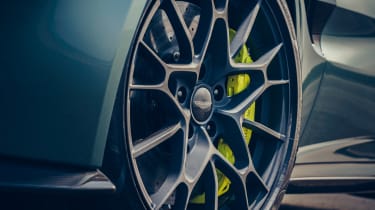 Aston Martin Vantage AMR - wheel