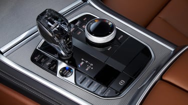 BMW 8 Series - centre console