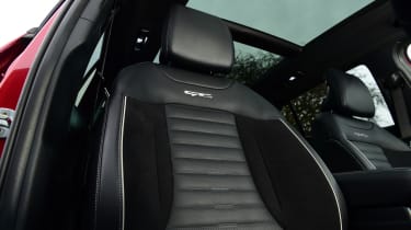 Kia Sportage - front seats