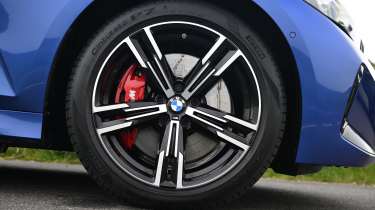BMW 3 Series Touring - wheel